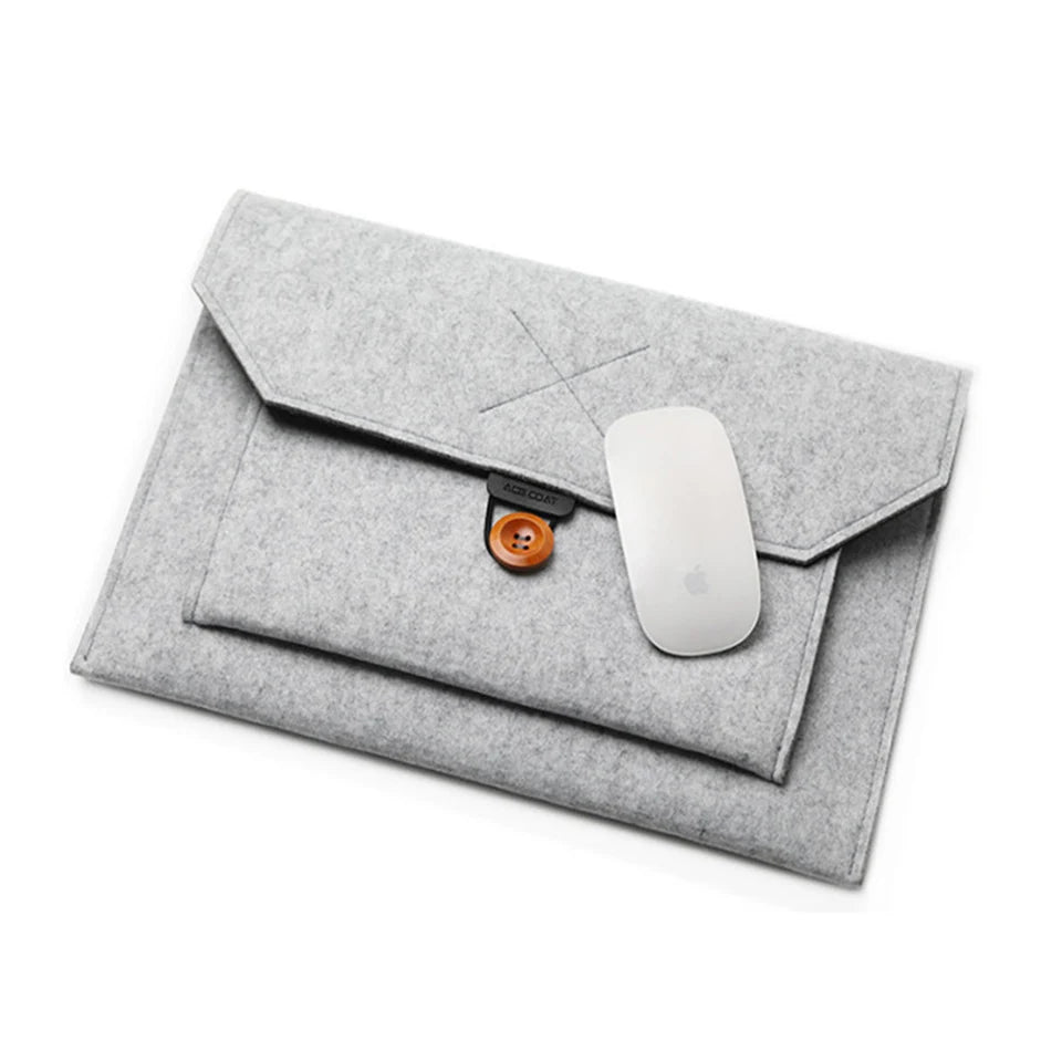 Tablet & Laptop Handbag Lightweight and Multifunctional